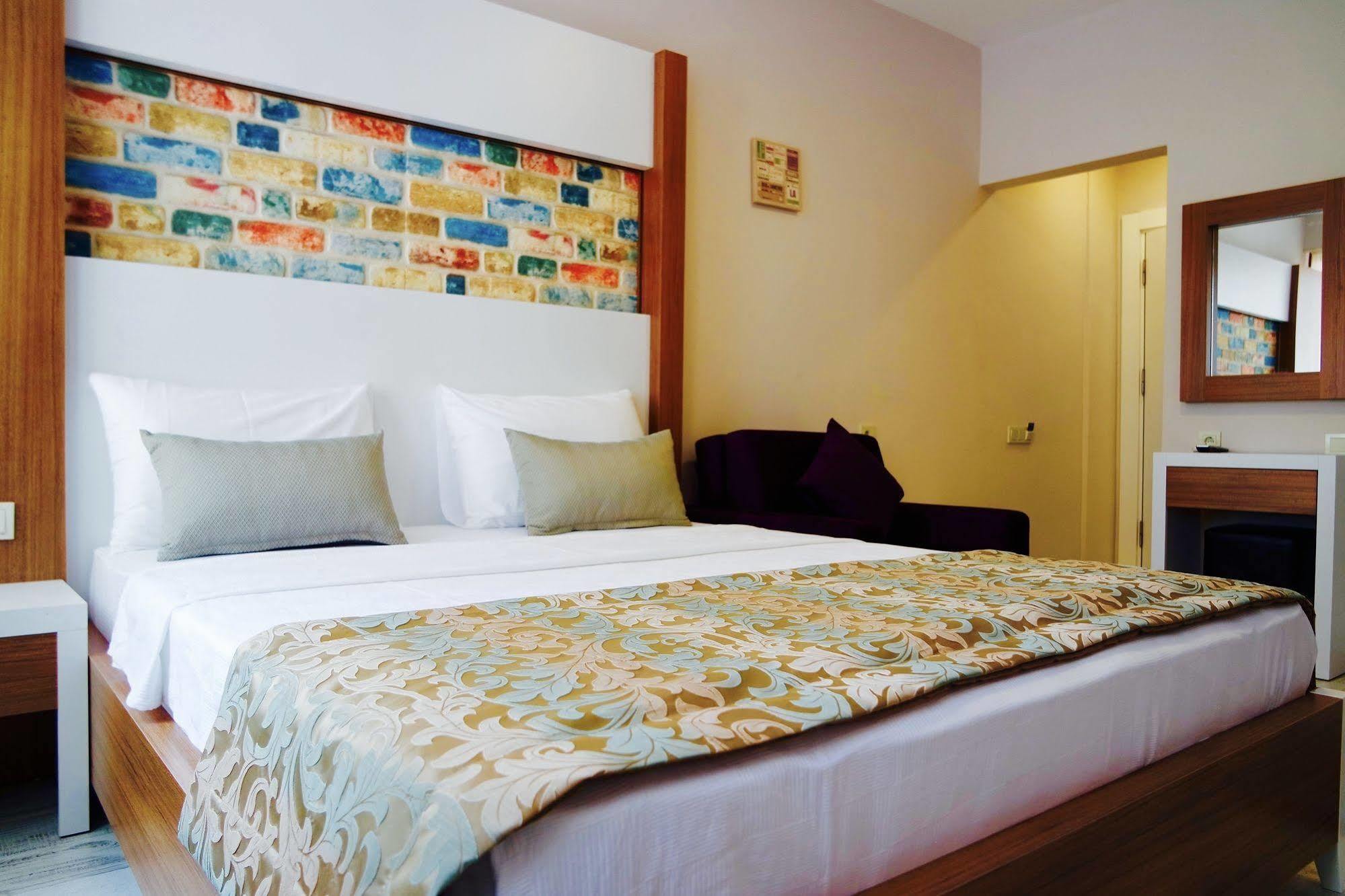Ale Boutique Apartments อันตัลยา ภายนอก รูปภาพ